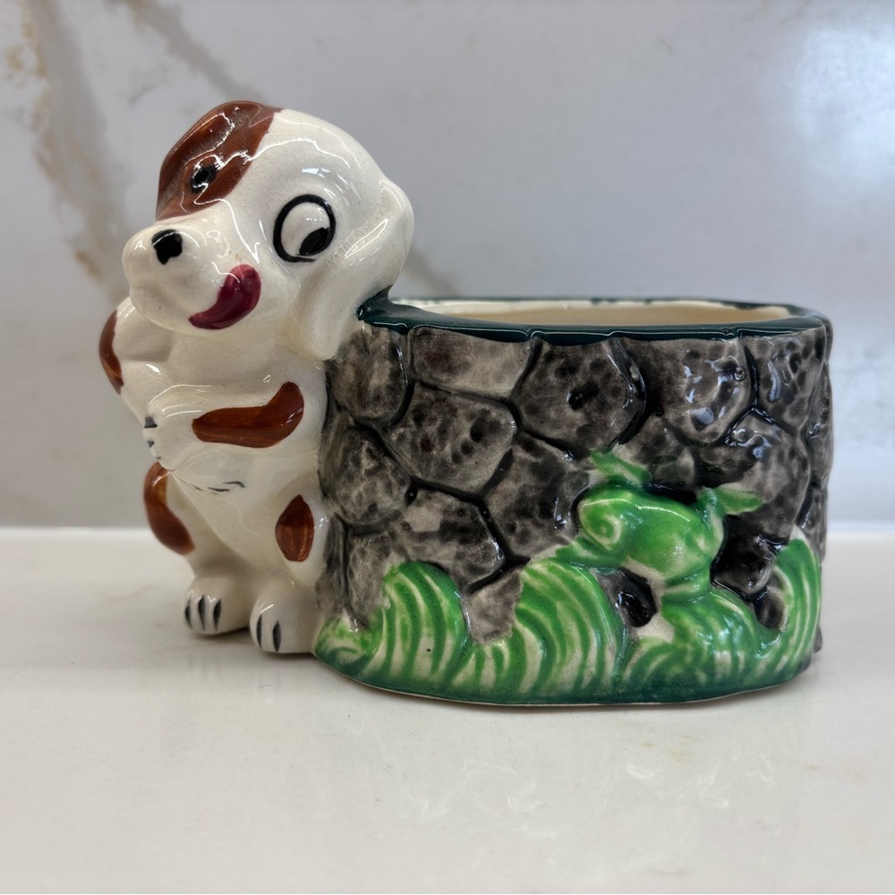 Vintage Derpy Slurping Dog Beside Well and Jumping Frog Ceramic Planter